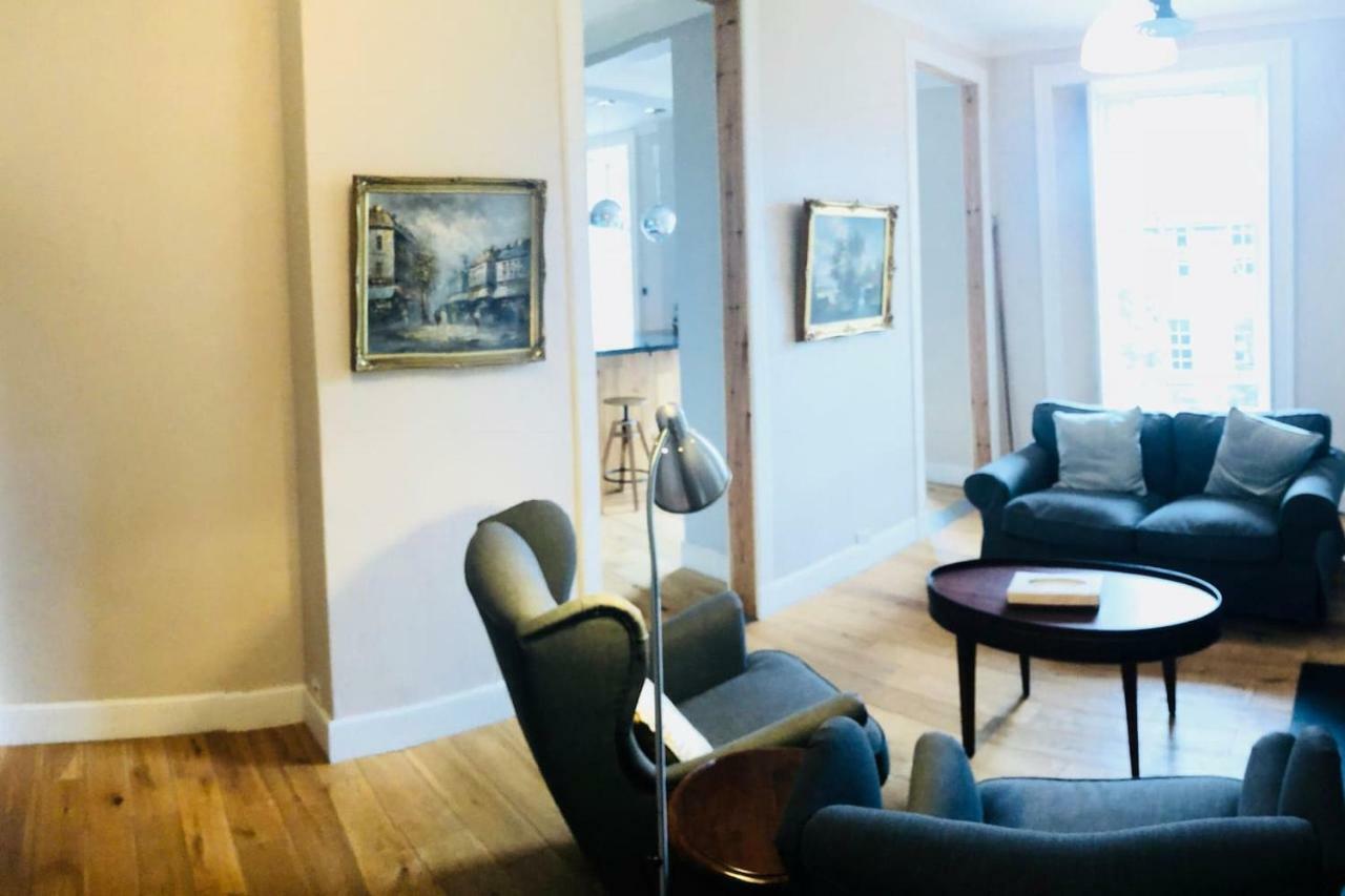 Spacious 2 Bed Next To Royal Mile & Waverley Appartement Edinburgh