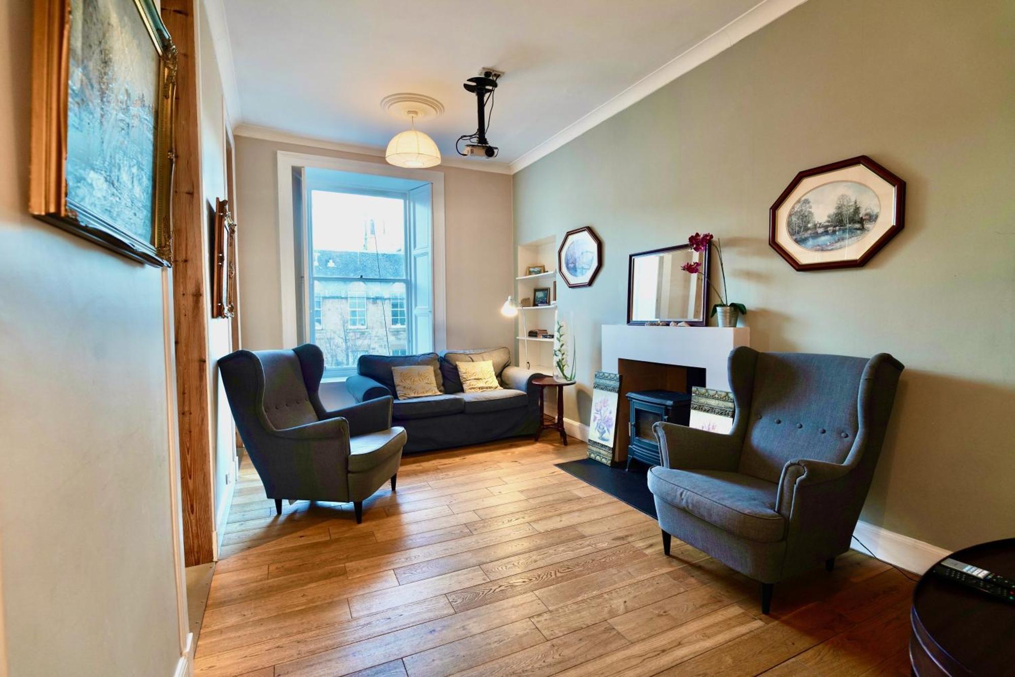 Spacious 2 Bed Next To Royal Mile & Waverley Appartement *